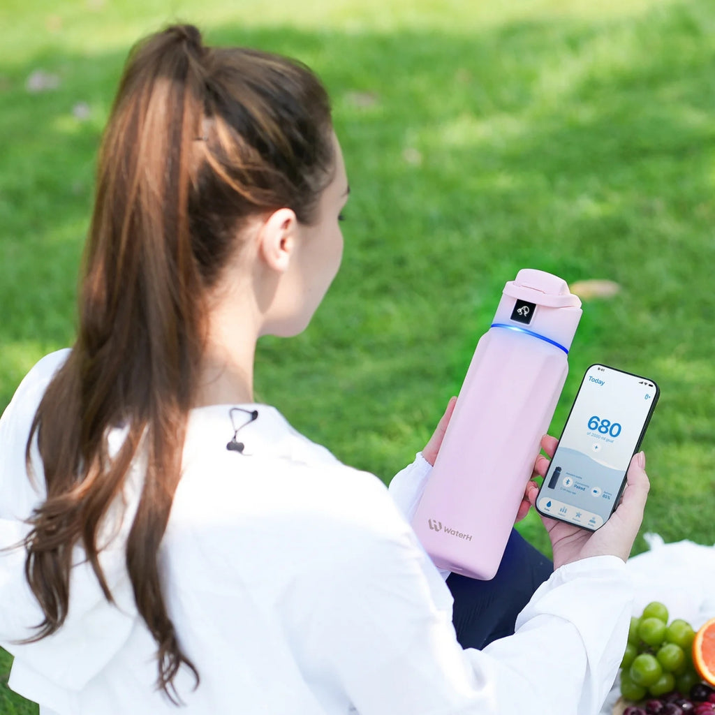 WaterH Boost Akıllı Termos - Hidrasyon Takibi Yapan, Yalıtımlı 0.7 L Akıllı Su Şişesi - Açık Pembe